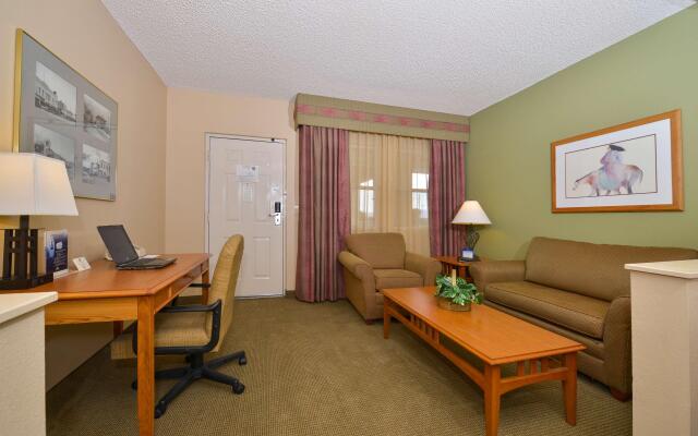 Best Western Plus King's Inn & Suites