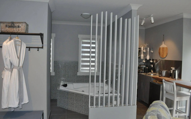 Sailaway Beach House