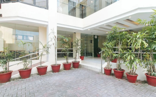 UrbanViewSanAntonio'sPlaceSampalocManila