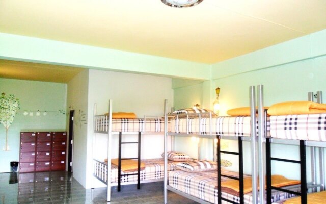 Baan Nisarine
