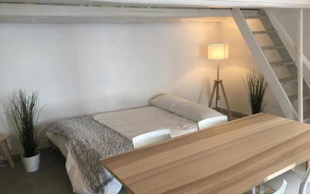 The house of the rock (200 mt from the port/beach)