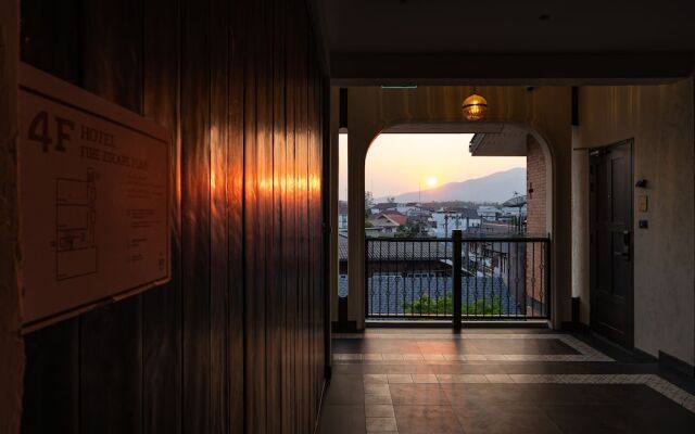Shamrock Chiangmai Hotel - Adults Only