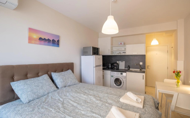 Sunny Dream Apartments