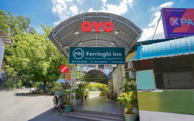 OYO 90011 MN Ferringhi Inn