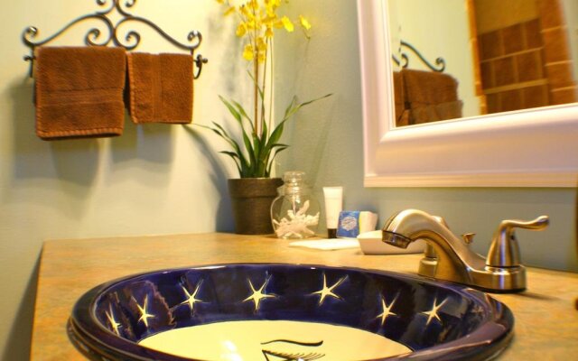 Vista de la Luna Bed and Breakfast