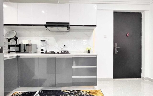 Lux Suites Gold Park Apartments Kilimani