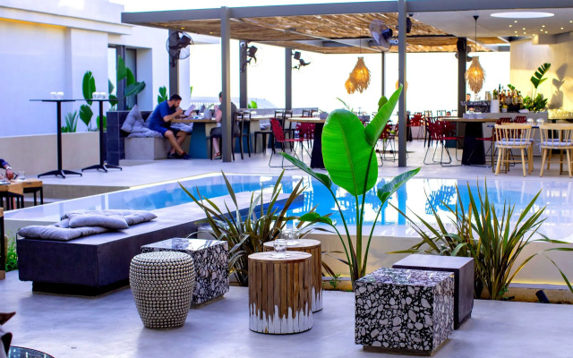 Dyo Suites
