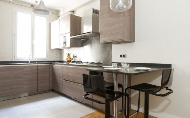 Private Apartment Marais Francs Bourgeois