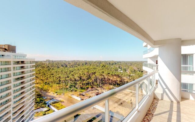 Oceana Suites Look Brava