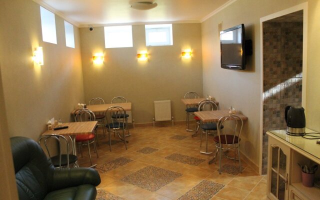 Отель Тиара