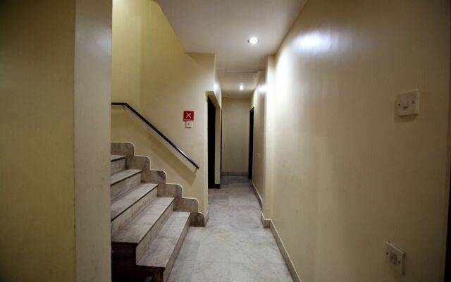 OYO 9095 Hotel Kanishka