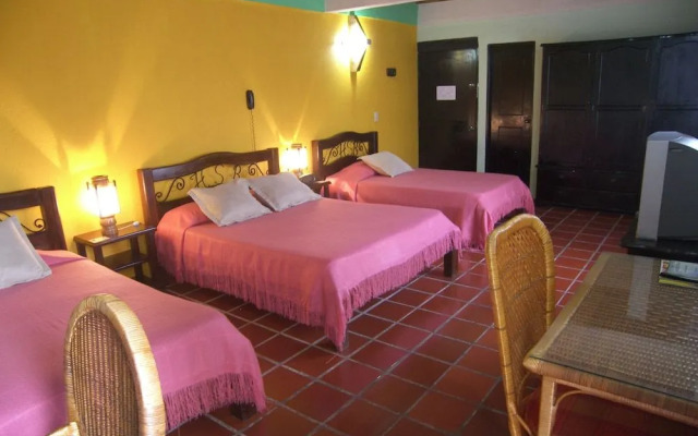 Eco Hotel Santa Barbara