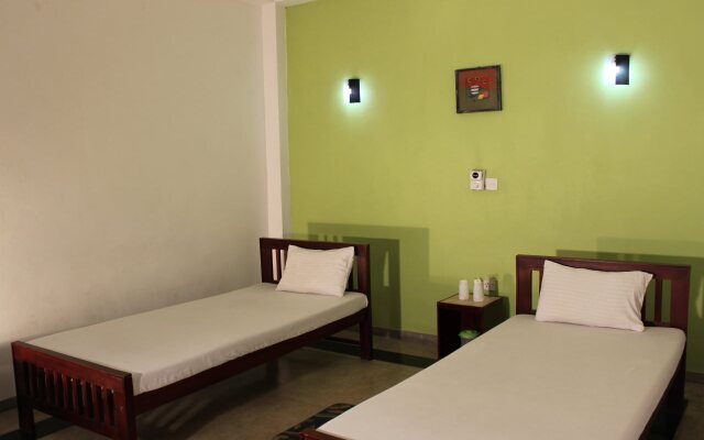 Sanras Hotel & Restaurant