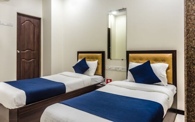 OYO 8298 Zee Residency