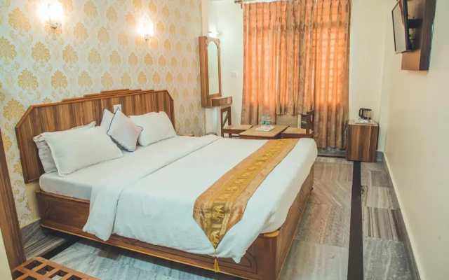 Hotel Priya Palace