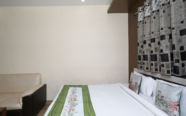 OYO 9665 Residency Inn