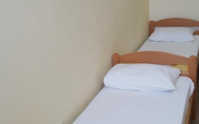 Hostel Kristal