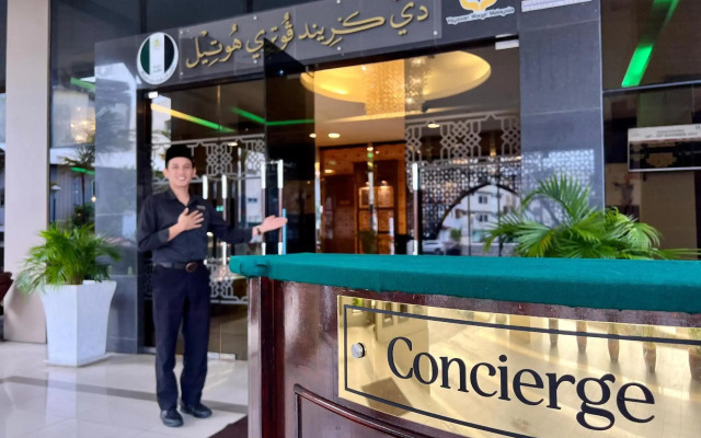 Grand Puteri Hotel