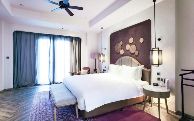 Crowne Plaza QingdaoOrientalMovieMetropolis