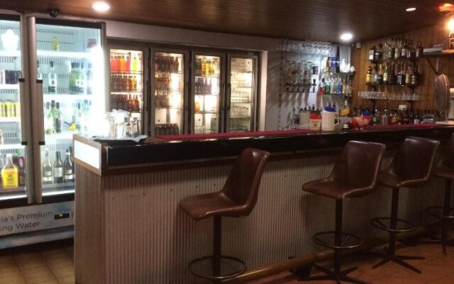 Burdekin Motor Inn