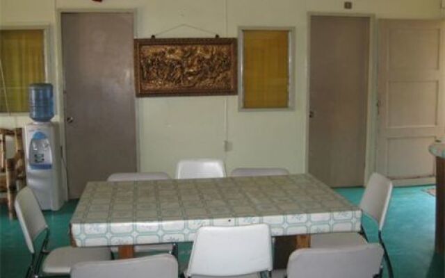 Coron Reef Pension House
