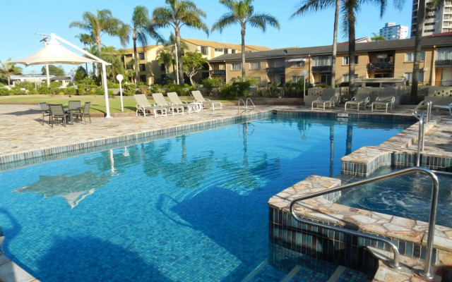 Southern Cross Beachfront Holiday Apartments