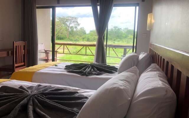 Chobe Mopani Forest Lodge & Camp site