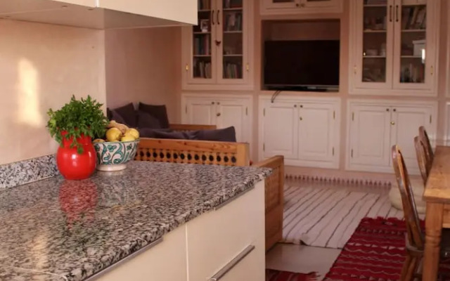 Tifawin Apartment