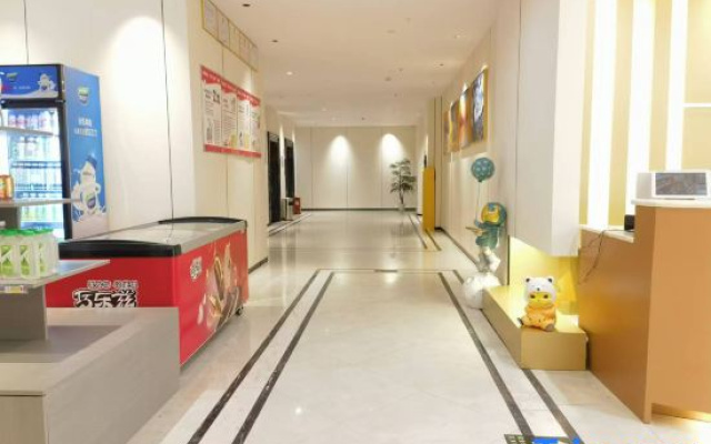 Jinxin Hotel(Fuqing West High-speed Railway Station Store)