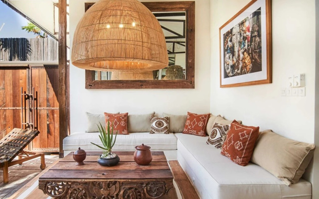 Tropical Design, Private Villa, 3 BR, Umalas