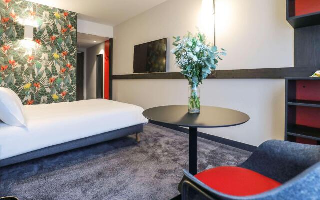 ibis Styles Puteaux Paris La Defense