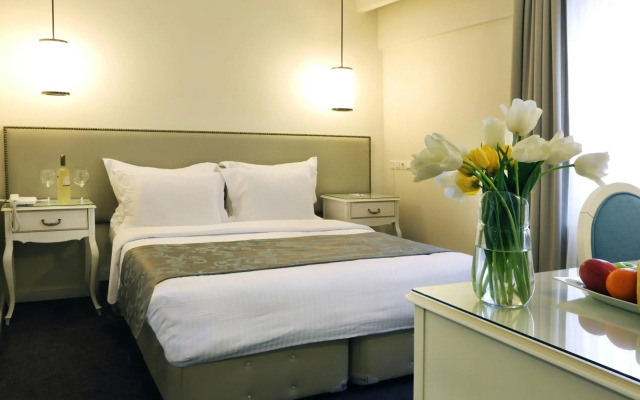Taximtown Hotel