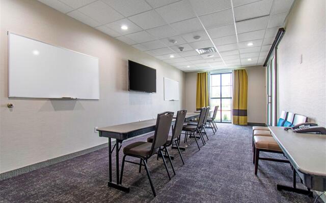 Comfort Suites Near Nasa - Clear Lake