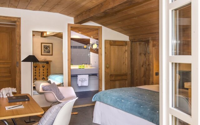 Hôtel Les Roches Fleuries