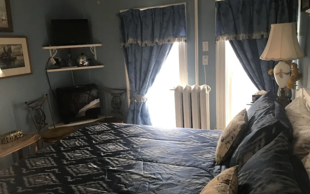 A Moment in Time Bed & Breakfast
