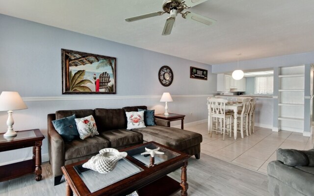 Runaway Bay Resort by BBG