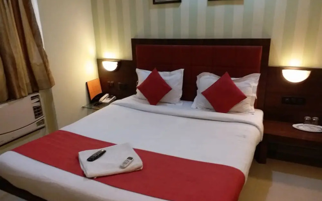 Bhammar's Inn - A Pure Vegetarian Hotel