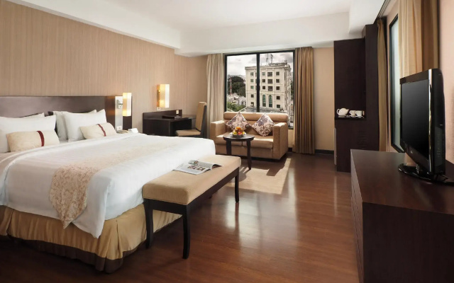 Grand Aston Medan