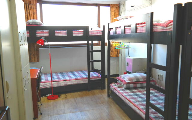 Love In Busan Guesthouse