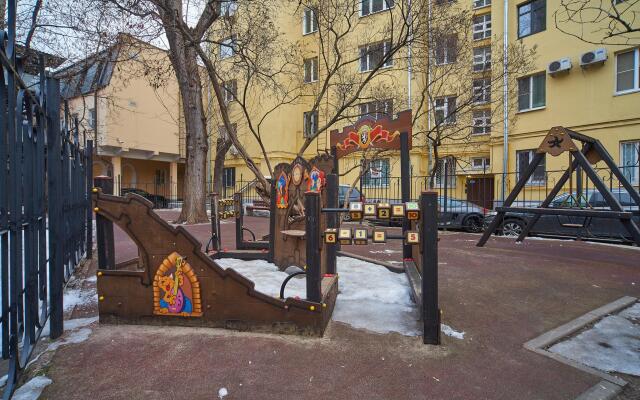 Апартаменты на переулке Скатерный