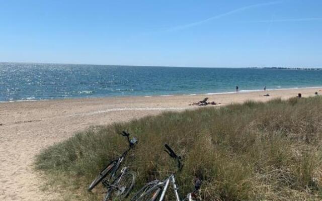Sud Morbihan T3 et jardin 450m de la plage