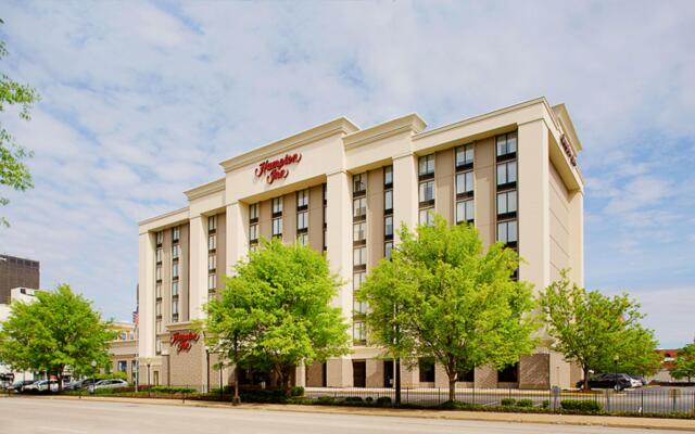 Hampton Inn Louisville Downtown