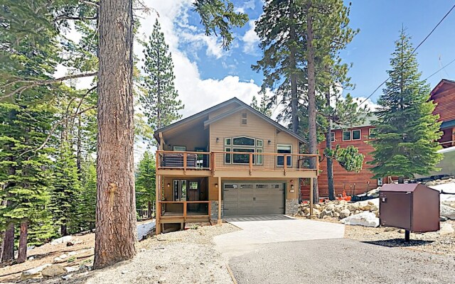 2015 South Lake Tahoe - 4 Br Home