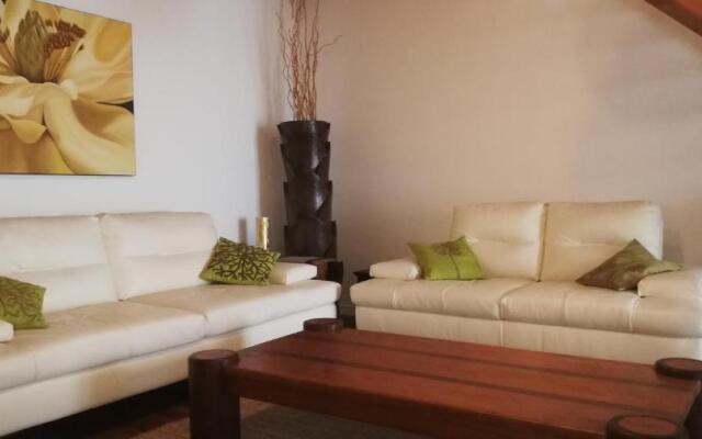 Spacieuse Maison 6 Chambres a 50 M de la Plage