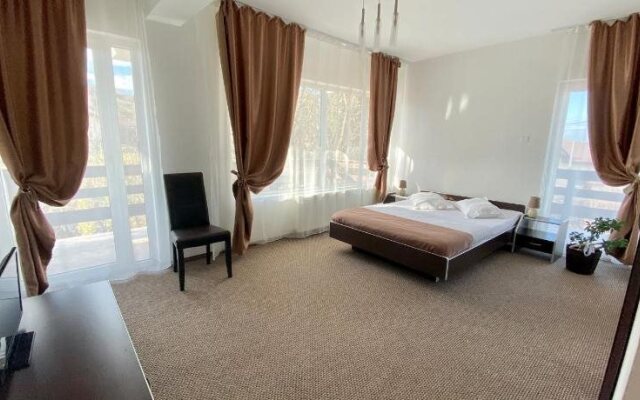 Iulia's Guesthouse