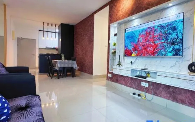 Razak City Fully Air-Con Suite @ Sungai Besi KL