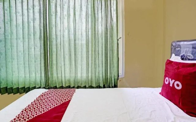 OYO 91572 Kost Esklusif Barokah