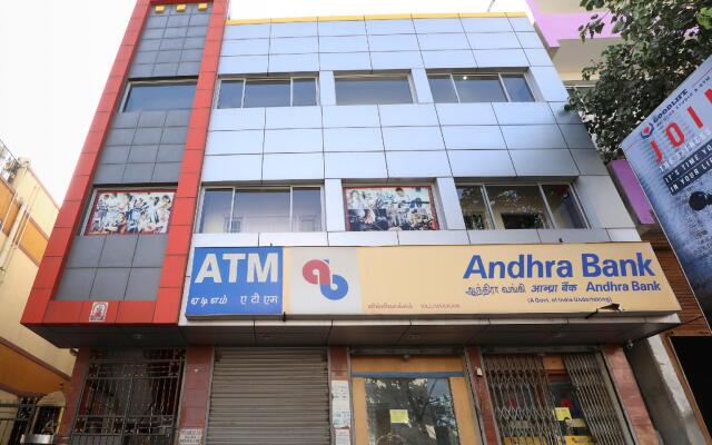 Oyo Home 69085 BV Stayz