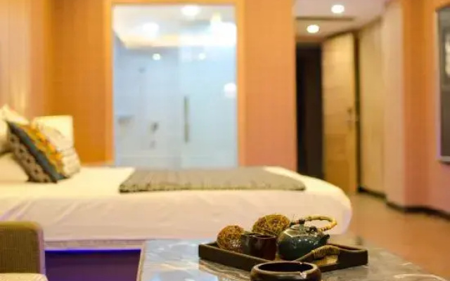 Lijiang Source Resort Hotel