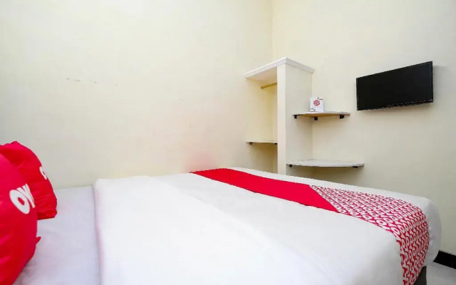 Capital O 2258 Santana Syariah Guest House